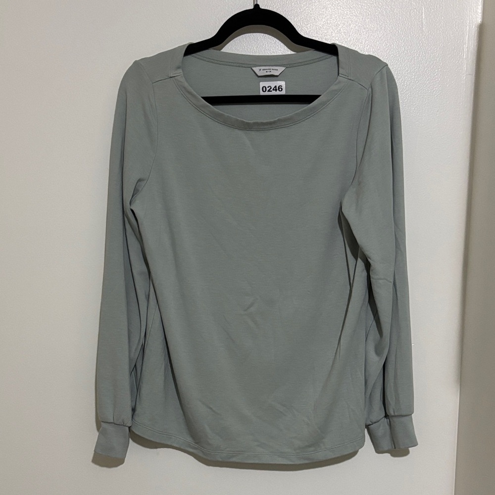 Denver Hayes Soft Gray Long Sleeve Tee